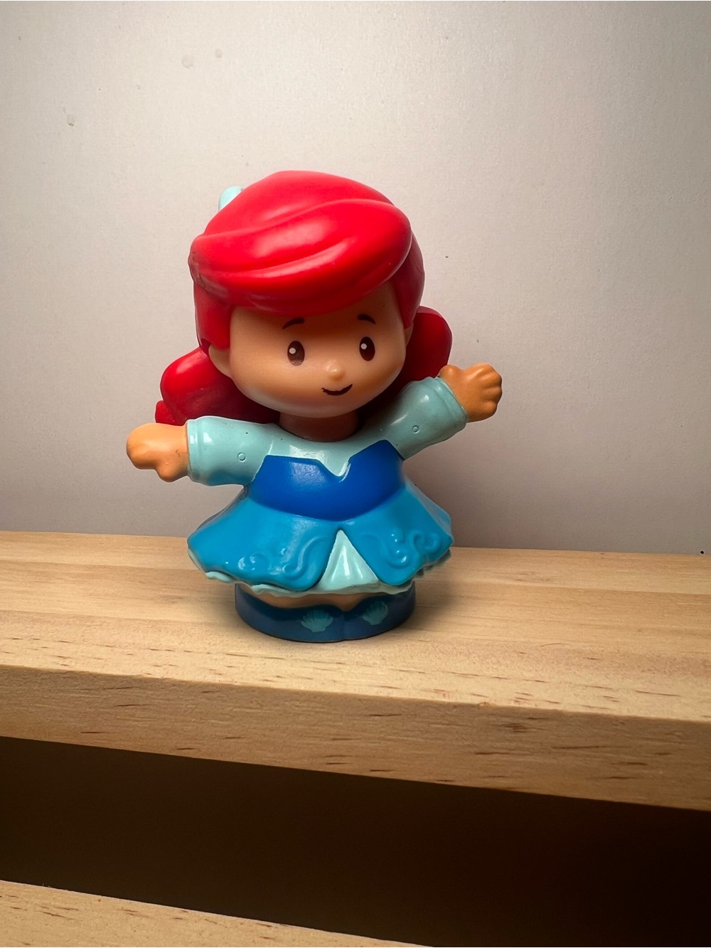 Rare Fisher Price Little People Blue Dress Bridge Arch Ariel Bow Talker Princess
